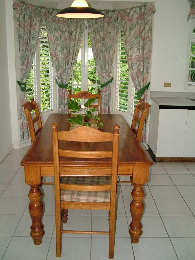 Sky Castles Apartment โอโชรีโอส ภายนอก รูปภาพ