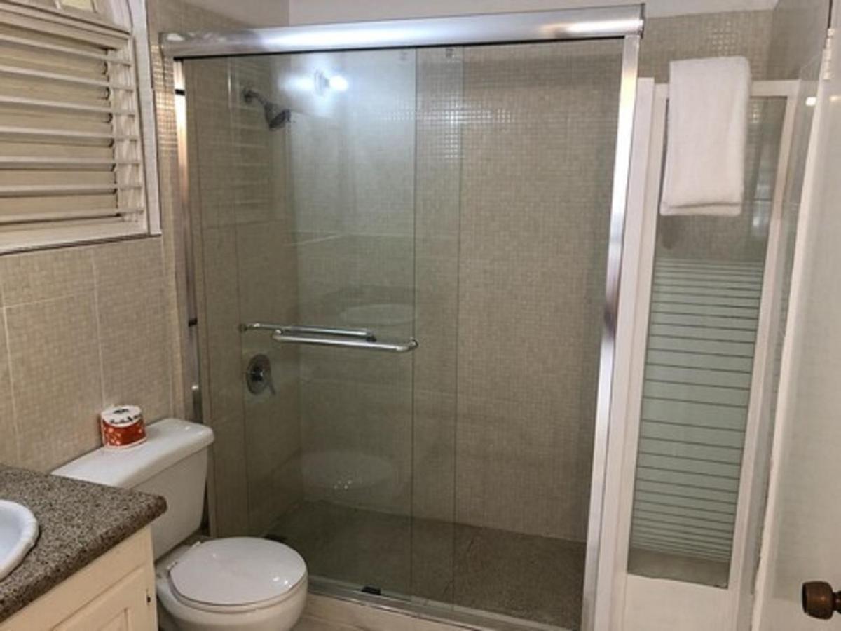 Sky Castles Apartment โอโชรีโอส ภายนอก รูปภาพ